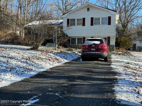 126 Winona Road, Mount Pocono, PA 18344