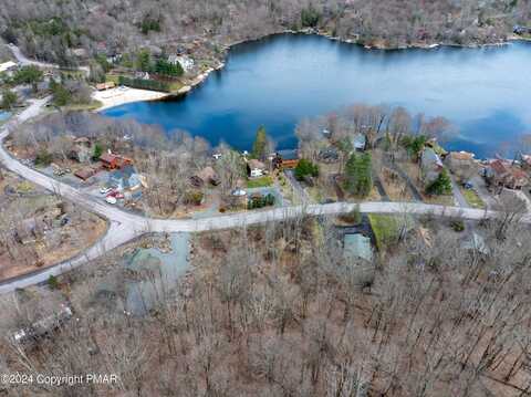 465 Lakeview Drive W, Lake Ariel, PA 18436