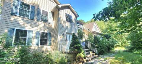 361 GREAT BEAR WAY Road, East Stroudsburg, PA 18302