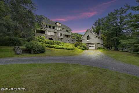 664 Griscom Road, Buck Hill Falls, PA 18323