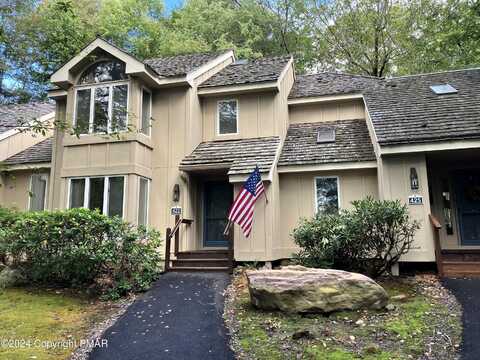 423 Woods Lake Lane, Pocono Pines, PA 18350