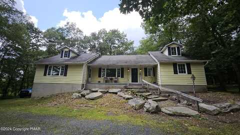 104 Haverhill Road, Buck Hill Falls, PA 18323