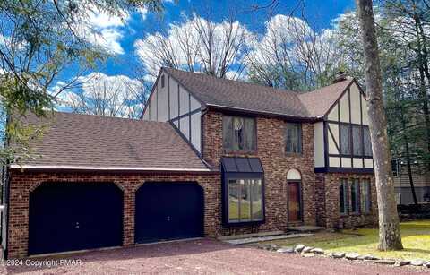 45 Oak Court, Nesquehoning, PA 18240