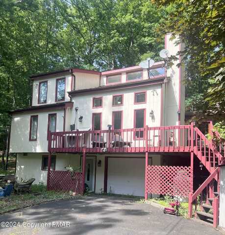 304 Manchester Drive, Bushkill, PA 18324