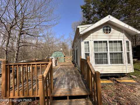 30 Kechi Trail, Gouldsboro, PA 18445