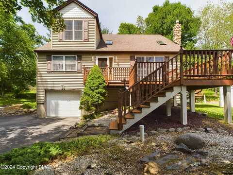 238 Switzgabel Drive, Brodheadsville, PA 18322