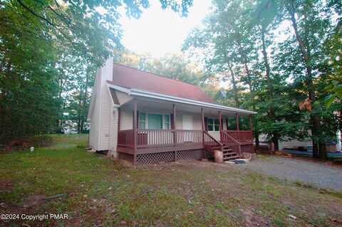 146 Dorchester Drive, Tobyhanna, PA 18466