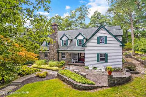 215 Summit Drive, Buck Hill Falls, PA 18323