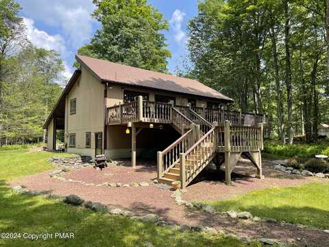 78 Ingrid Drive, Clifton Township, PA 18424