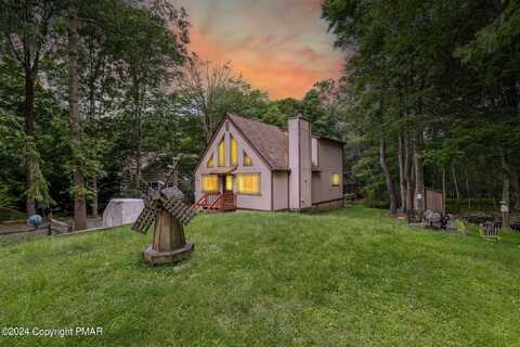 120 Moccasin Trail, Pocono Lake, PA 18347