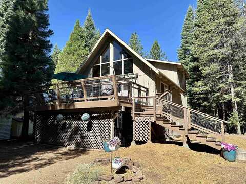 945 Peninsula Drive, Lake Almanor, CA 96137