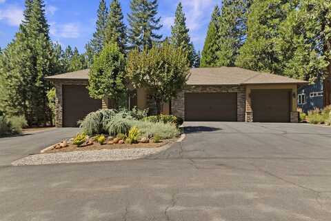 138 Highwood Circle, Lake Almanor, CA 96137