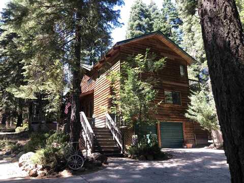 1131 Lake Ridge Road, Lake Almanor, CA 96137