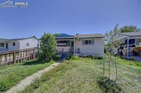 2530 Sherwood Lane, Pueblo, CO 81005