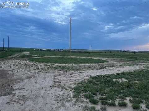 7925, 8250 Edison Road, Yoder, CO 80864