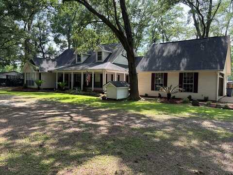 2931 Burnt Bridge Rd, Picayune, MS 39466