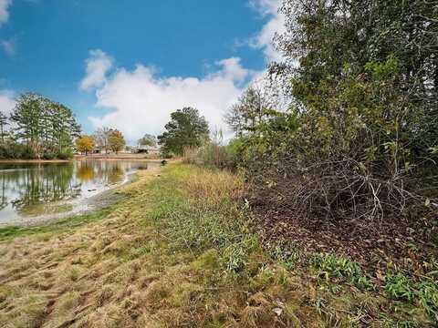 9 Knoll Creek Dr, Carriere, MS 39426