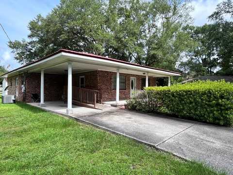 110 N Lewis Circle, Picayune, MS 39466