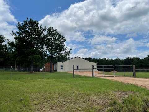 210 Buck Kirkland, Poplarville, MS 39470