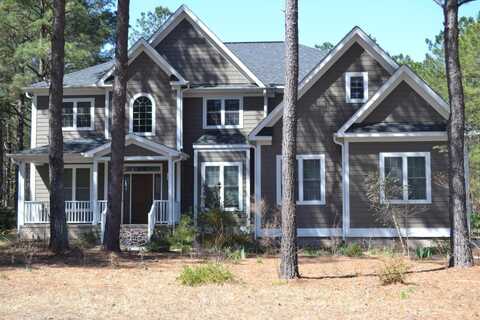 10 Aurora Drive, Whispering Pines, NC 28327