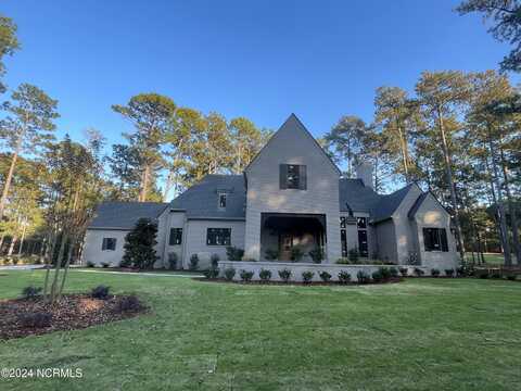 124 Westwood Road, Pinehurst, NC 28374