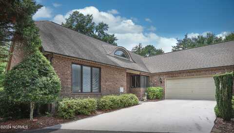 3 Sodbury Court, Pinehurst, NC 28374