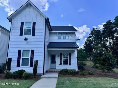 271 Legacy Lakes Way, Aberdeen, NC 28315