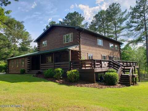 105 Lakewood Drive, Aberdeen, NC 28315