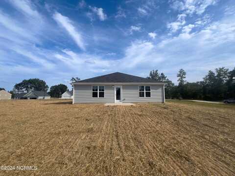 6 Terrier Court, Parkton, NC 28371