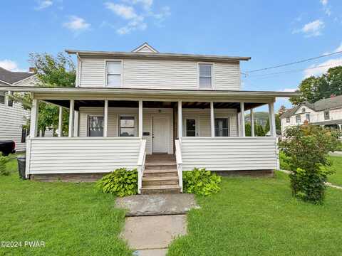 106 Delaware Drive, Matamoras, PA 18336