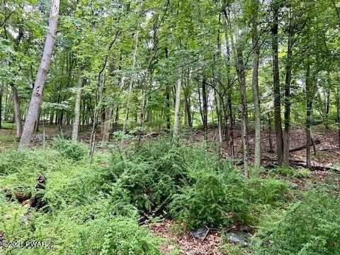 158 Ruffed Grouse Road, Bushkill, PA 18324