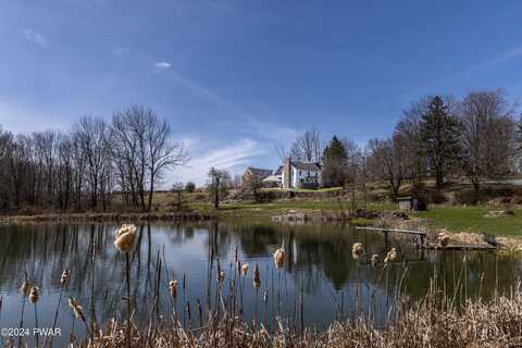 18 Rolling Acres Road, Lake Ariel, PA 18436