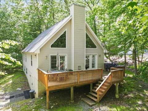 164 Lamplighter Lane, Lackawaxen, PA 18435