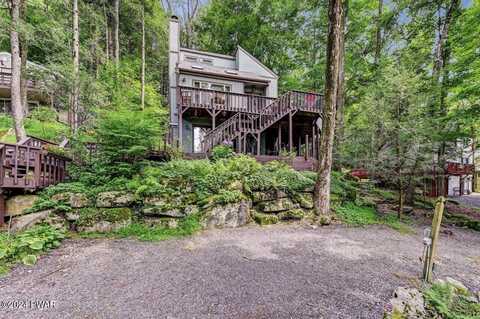 42 Roamingwood Road, Lake Ariel, PA 18436