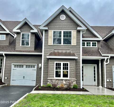 108 Braeburn Path, Matamoras, PA 18336