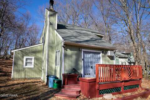 392 Gold Finch Road, Bushkill, PA 18324