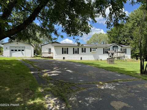 55 Spruce Swamp Road, Beach Lake, PA 18405