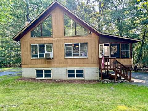 1033 Silver Spring Road, Lake Ariel, PA 18436