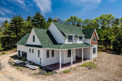 9 Gary Ln, Milford, PA 18337