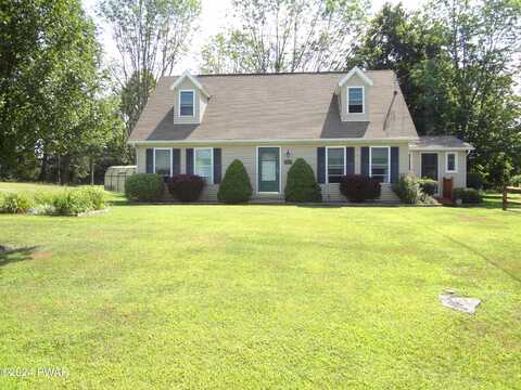 104 Pleasant Drive, Greentown, PA 18426