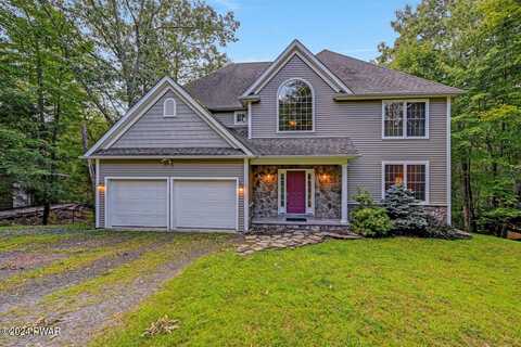 121 Big Bear Drive, Greentown, PA 18426