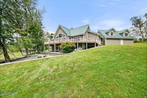 1038 Milanville Road, Beach Lake, PA 18405