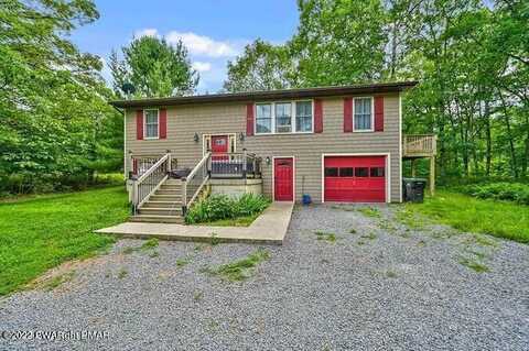 48 Woodlyn Acres Road, Hawley, PA 18428