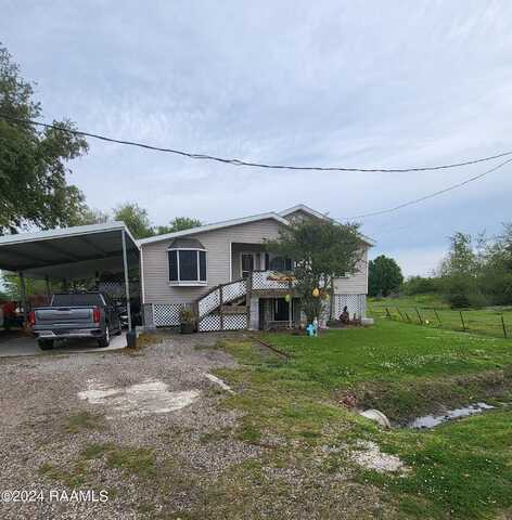 2001 Segura Road, New Iberia, LA 70560