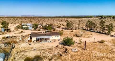 2528 Saddle ST, Inyokern, CA 93555