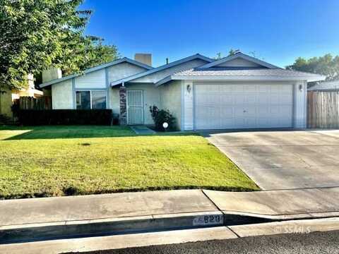 820 Victoria Ct, Ridgecrest, CA 93555