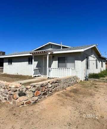 1032 W Coronado AVE, Ridgecrest, CA 93555