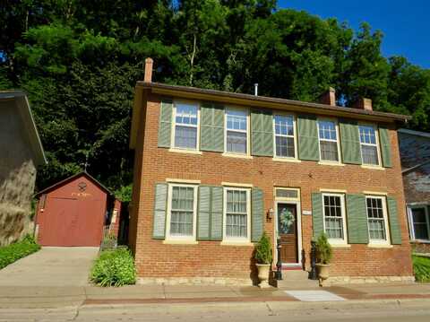 462 Dewey, GALENA, IL 61036