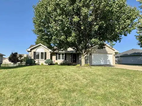 737 Golden Prairie, DAVIS JUNCTION, IL 61020