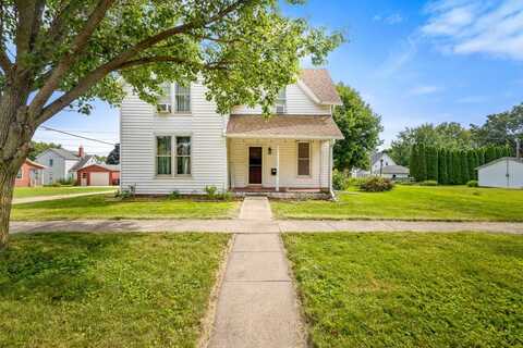 118 W Franklin, LANARK, IL 61046